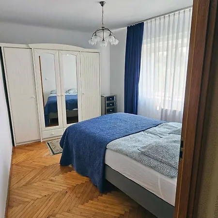 Apartment Centre 3-bedroom Comfort Warsaw
